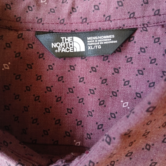 The North Face Casual Button Down Shirt Men's Size XL - Picture 3 of 4